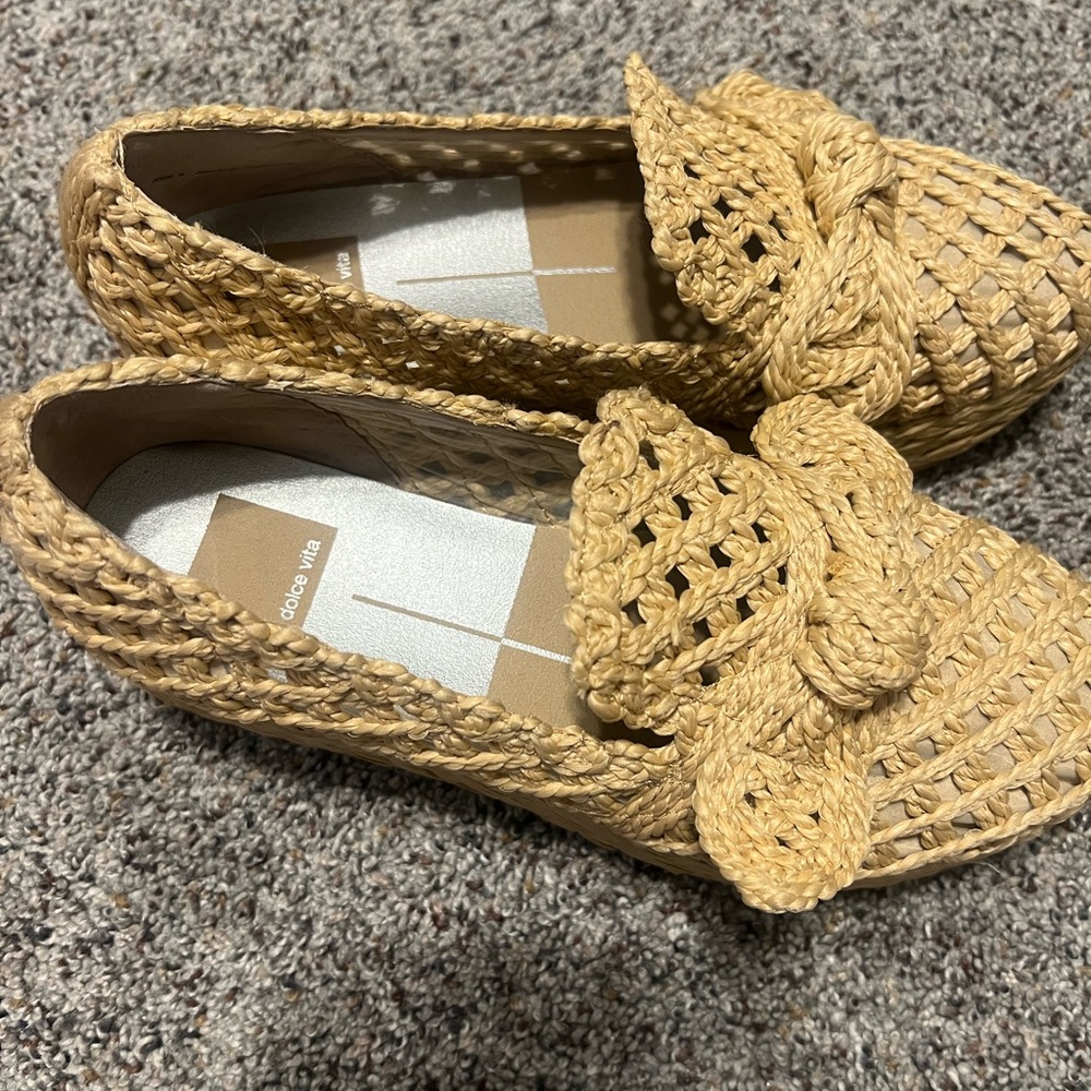 Dolce Vita Woven Flats in Tan